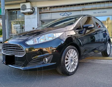 Ford Fiesta Kinetic SE usado (2014) color Negro precio $12.990.000