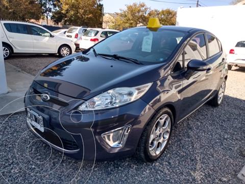 Ford Fiesta Kinetic Titanium usado (2013) color Azul precio $1.260.000