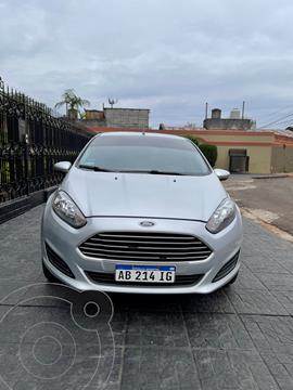 Ford Fiesta Kinetic S usado (2017) color Plata Estelar precio $1.800.000