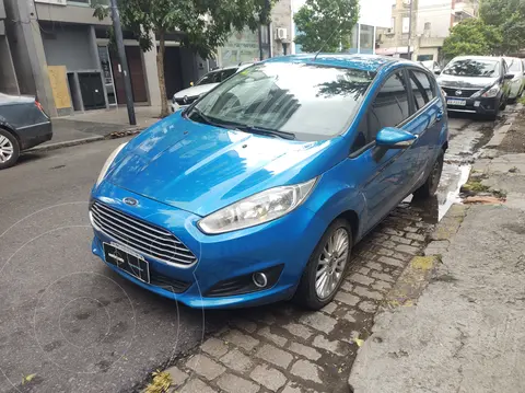 Ford Fiesta Kinetic SE usado (2015) color Azul precio u$s10.000