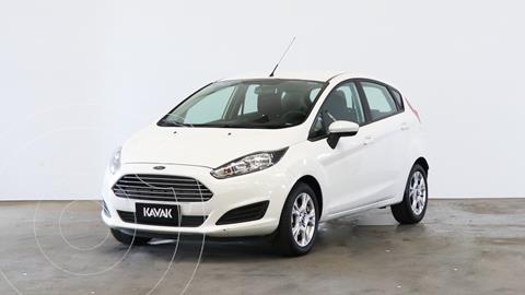 Ford Fiesta Kinetic S Plus usado (2016) color Blanco Oxford precio $1.240.000