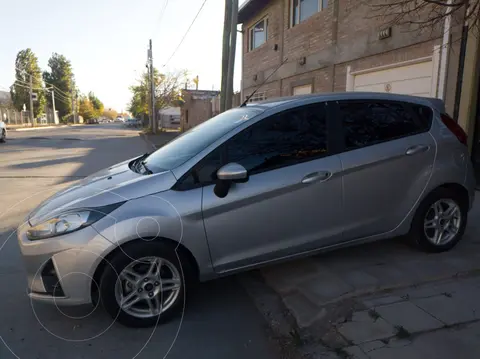 Ford Fiesta Kinetic S Plus usado (2018) color Gris precio $17.000.000