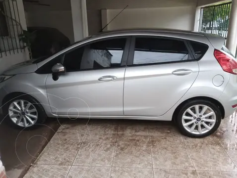 Ford Fiesta Kinetic SE Plus usado (2018) color Plata Estelar precio $17.800.000