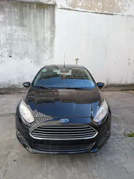Ford Fiesta Kinetic SE usado (2014) color Negro precio u$s9.500