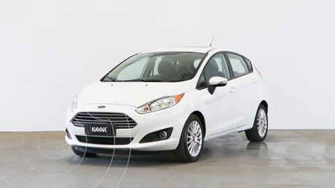 foto Ford Fiesta Kinetic SE Plus usado (2014) color Blanco Oxford precio $1.370.000