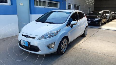 foto Ford Fiesta Kinetic Titanium usado (2012) color Blanco precio $1.279.000
