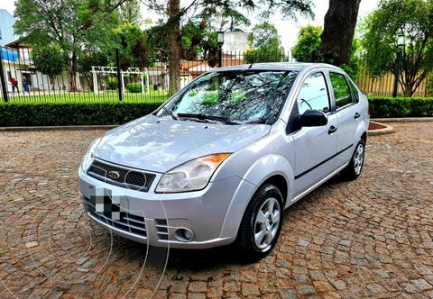 Ford Fiesta Max Ambiente Plus usado (2008) color Gris precio $790.000