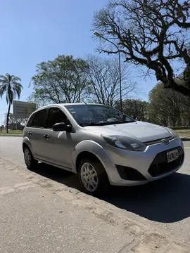 Ford Fiesta One Ambiente Plus usado (2012) color Gris precio u$s7.000