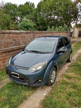 foto Ford Fiesta One Ambiente Plus usado (2011) color Azul precio $580.000