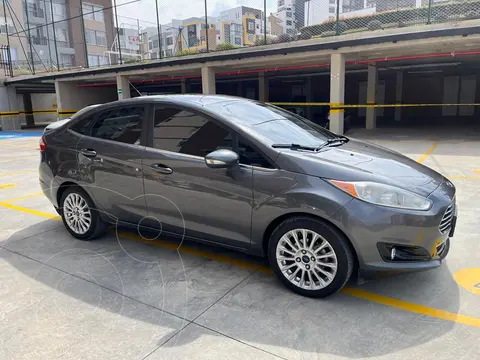 Ford Fiesta Sedan Titanium Aut usado (2015) color Gris precio $36.000.000