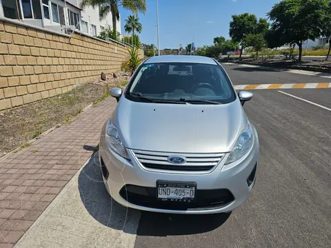 Ford Fiesta Sedan S Aut usado (2013) color Plata Estelar precio $95,000