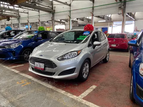 Ford Fiesta Sedan SE usado (2014) color Gris precio $139,500