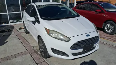 Ford Fiesta Sedan S usado (2016) color Blanco precio $180,000