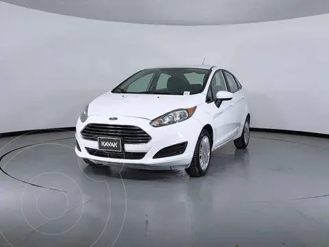 Ford Fiesta Sedan S Aut usado (2016) color Blanco precio $178,999