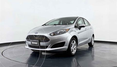 foto Ford Fiesta Sedán SE usado (2016) color Plata precio $165,999