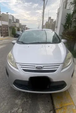 Ford Fiesta Sedan S usado (2013) color Gris precio $107,000