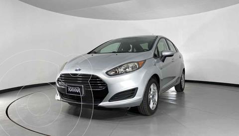 foto Ford Fiesta Sedán SE Aut usado (2018) color Plata precio $177,999