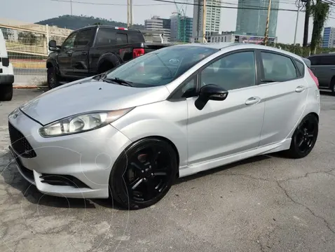 Ford Fiesta ST 1.6L usado (2014) color plateado precio $139,000