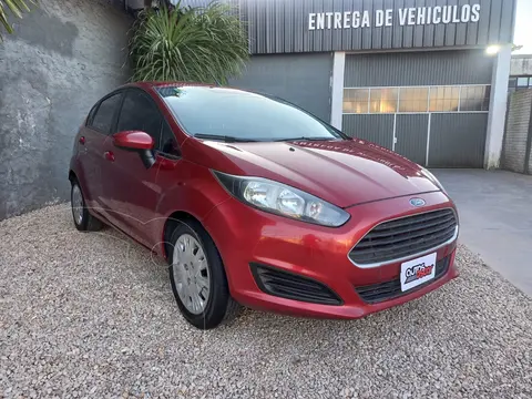 Ford Fiesta  FIESTA  1.6 4P S              (KD) usado (2015) color Bordo precio $13.500.000