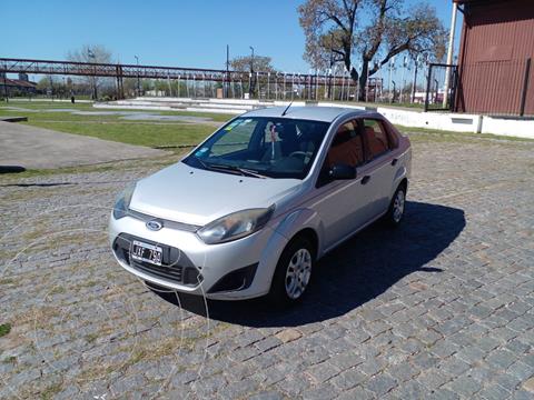 foto Ford Fiesta  5P Ambiente Plus usado (2011) color Gris precio $800.000
