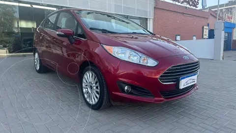 Ford Fiesta  FIESTA  1.6 4P TITANIUM       (KD) usado (2017) color Bordo precio $17.000.000