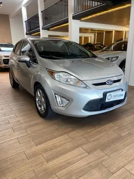 Ford Fiesta  FIESTA  1.6 5P TITANIUM       (KD) usado (2011) color Gris precio $10.800.000