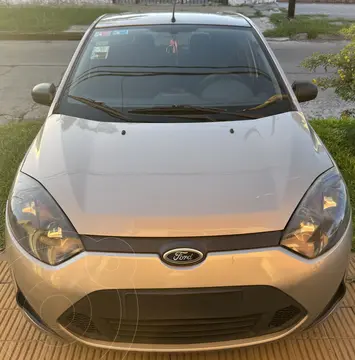 foto Ford Fiesta  5P Ambiente usado (2010) color Perla Ocre precio $8.000.000