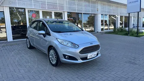 Ford Fiesta  FIESTA  1.6 5P SE             (KD) usado (2015) color Gris precio $15.600.000