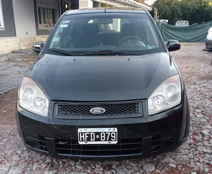 Ford Fiesta  5P Ambiente usado (2008) color Azul Petroleo precio $6.500.000