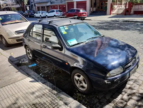 Ford Fiesta  5P CLX 1.4 16v usado (1998) color Azul precio $4.200.000