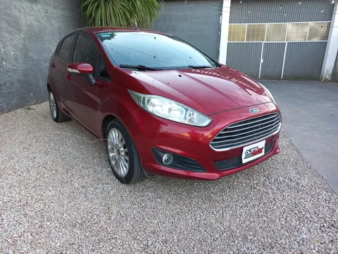 Ford Fiesta  FIESTA  1.6 5P SE             (KD) usado (2015) color Bord precio $15.300.000