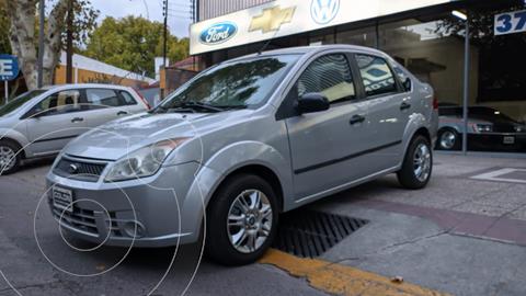 foto Ford Fiesta  4P Max Ambiente (LN) usado (2008) color Gris Plata  precio $949.000