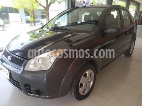 foto Ford Fiesta 4P Max Ambiente (LN) usado (2007) color Negro precio $490.000