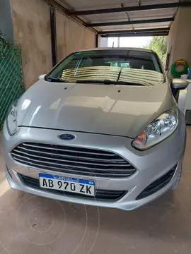 Ford Fiesta  5P Ambiente usado (2017) color Gris precio $3.200.000