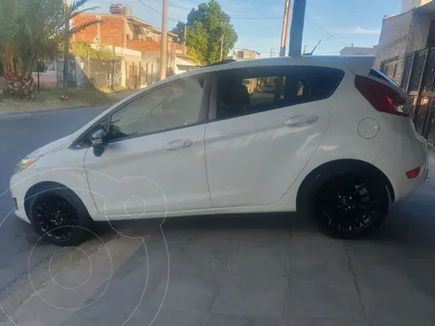 Ford Fiesta  5P Edge Plus usado (2013) color Blanco precio u$s10.500