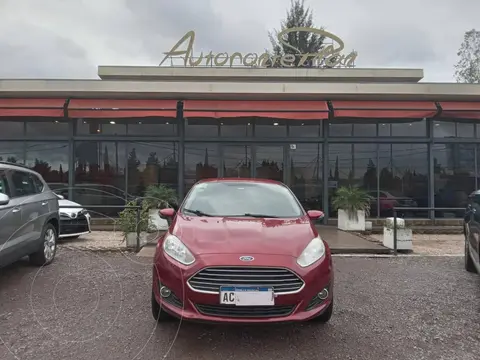 Ford Fiesta  FIESTA  1.6 4P SE PLUS        (KD) usado (2018) color Rojo precio $17.500.000