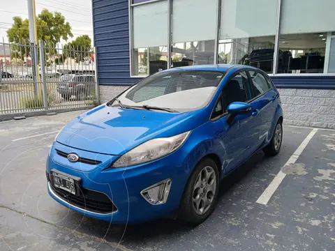 Ford Fiesta  5P Titanium Kinetic Design usado (2013) color Azul precio $13.500.000