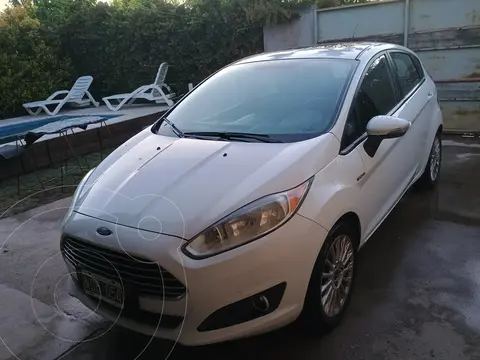 Ford Fiesta  5P Titanium Kinetic Design usado (2013) color Blanco precio u$s8.500