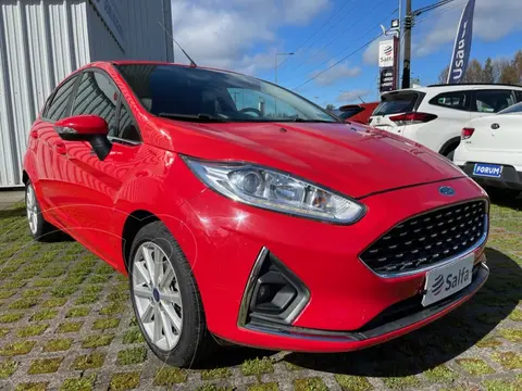 Ford Fiesta 1.6L Titanium usado (2019) color Rojo precio $10.490.000