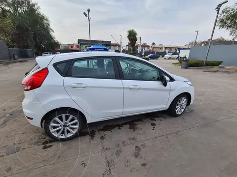 Ford Fiesta 1.6L SE usado (2018) color Blanco precio $10.300.000