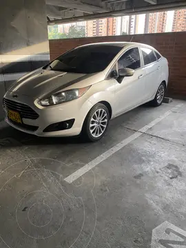 Ford Fiesta Titanium Aut usado (2018) color Blanco precio $45.000.000