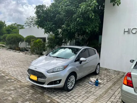 Ford Fiesta Titanium usado (2018) color Plata precio $55.000.000