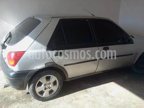 foto Ford Fiesta 2p L4,1.3i,8v S 1 1 usado (1999) color Plata precio u$s950