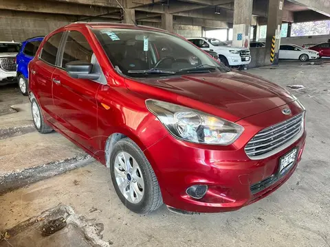 Ford Figo Hatchback Energy usado (2018) color Rojo financiado en mensualidades(enganche $45,800 mensualidades desde $6,336)