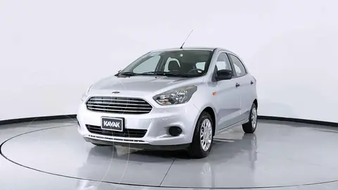 foto Ford Figo Hatchback Impulse Aut A/A usado (2016) color Plata precio $189,999