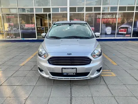 foto Ford Figo Hatchback ENERGY TM 5 PUERTAS usado (2016) color Gris precio $204,000