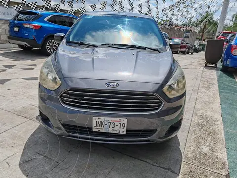 Ford Figo Sedan Energy Aut usado (2017) color Gris precio $189,000