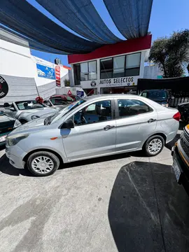 Ford Figo Sedan Impulse usado (2018) color Plata Estelar precio $142,000