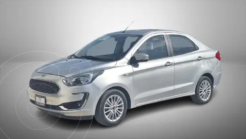 Ford Figo Sedan TITANIUM usado (2021) color Plateado precio $220,000