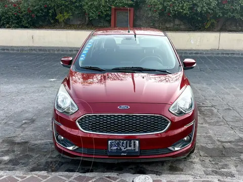 Ford Figo Sedan Titanium Aut usado (2021) color Rojo Rubi precio $200,000